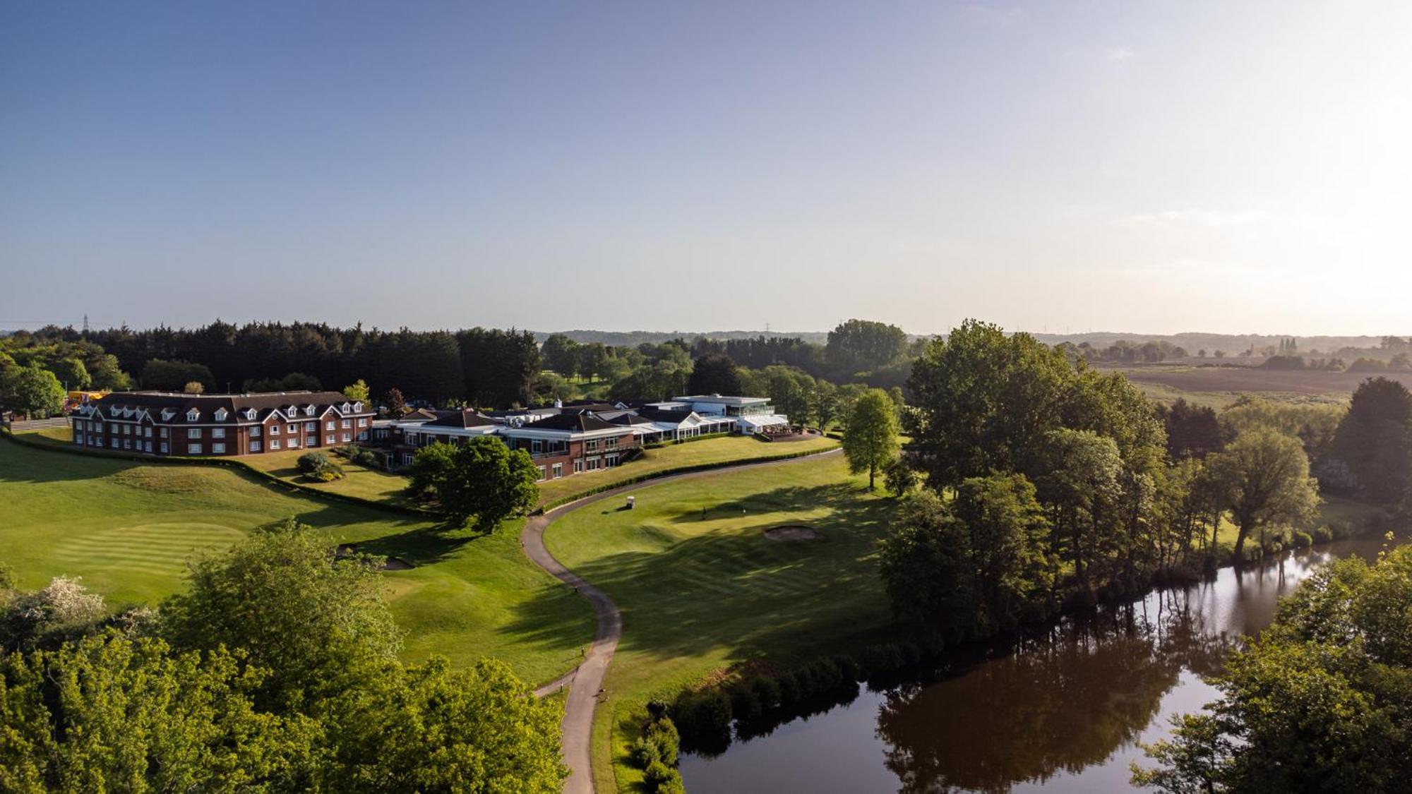 Stoke By Nayland Hotel, Golf & Spa Leavenheath Bagian luar foto
